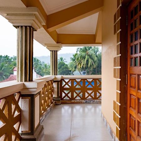 Jm Vista Suites Mapusa Exterior photo