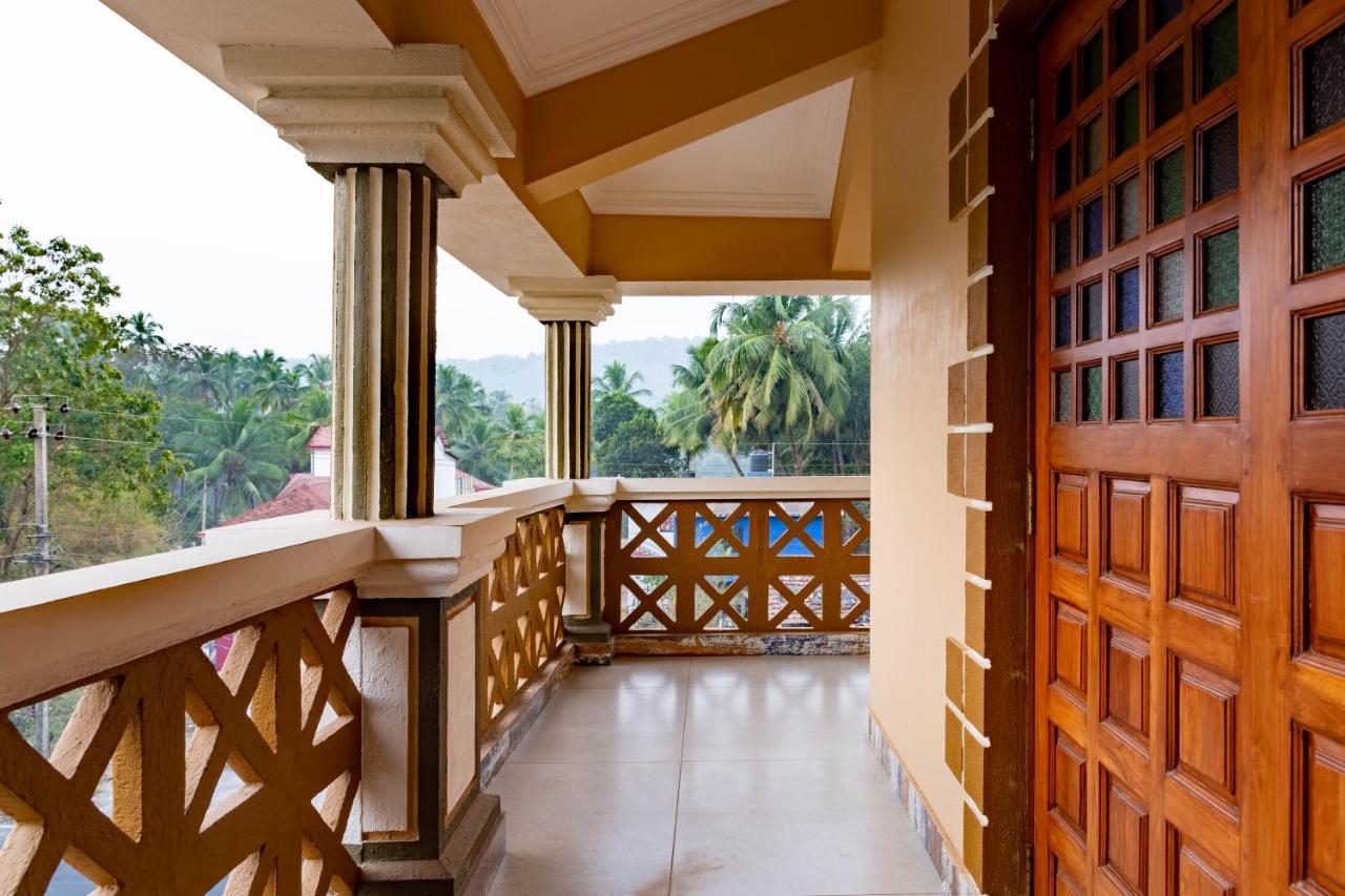 Jm Vista Suites Mapusa Exterior photo