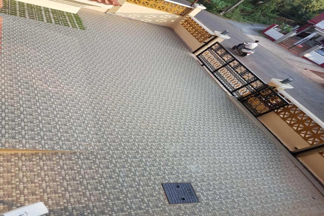 Jm Vista Suites Mapusa Exterior photo