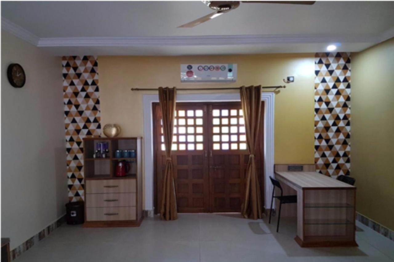 Jm Vista Suites Mapusa Exterior photo