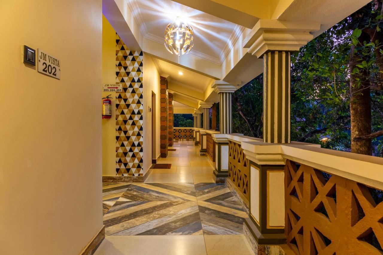 Jm Vista Suites Mapusa Exterior photo